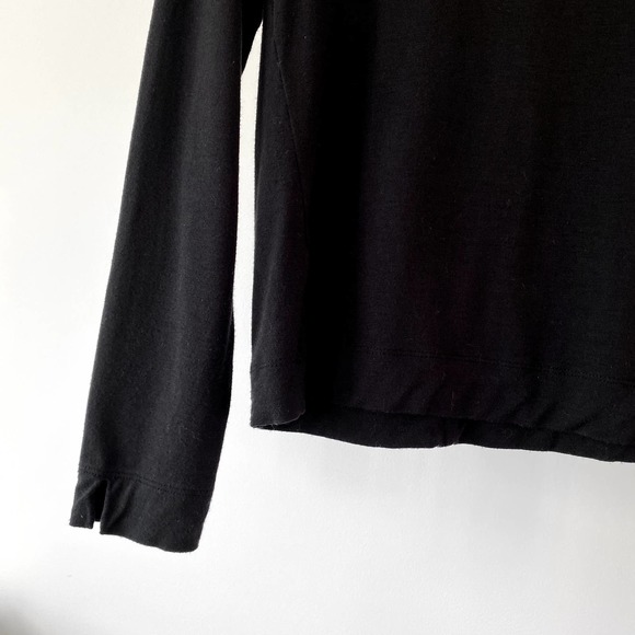 Ann Taylor Black Long sleeve Turtleneck Top Size Medium - Picture 5 of 9